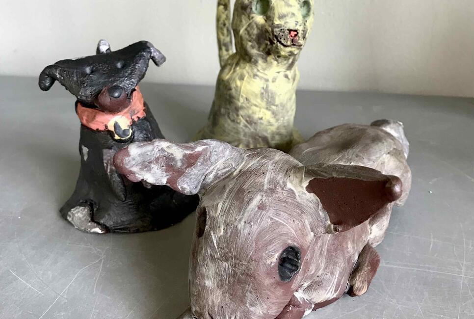 bemalte modellierte Tiere