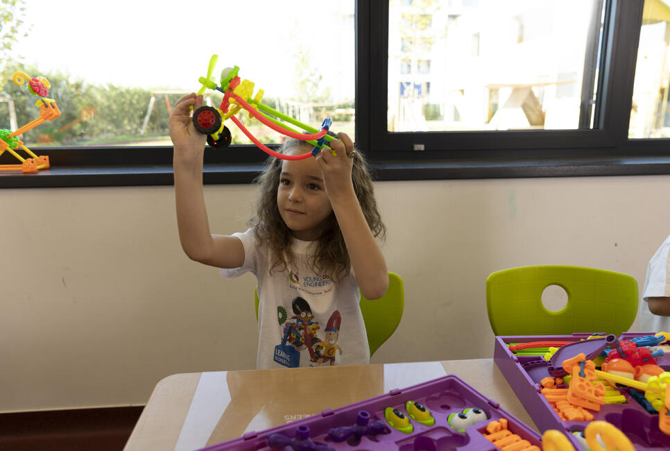 Young Engineers - Big Builders