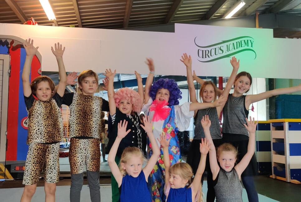 SOMMER ZIRKUSLAGER 2025